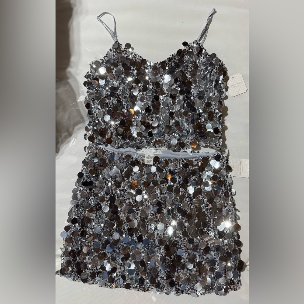 NWT Altar’d State All That Glitters Sequin Top and Skirt Set Medium - Picture 11 of 11